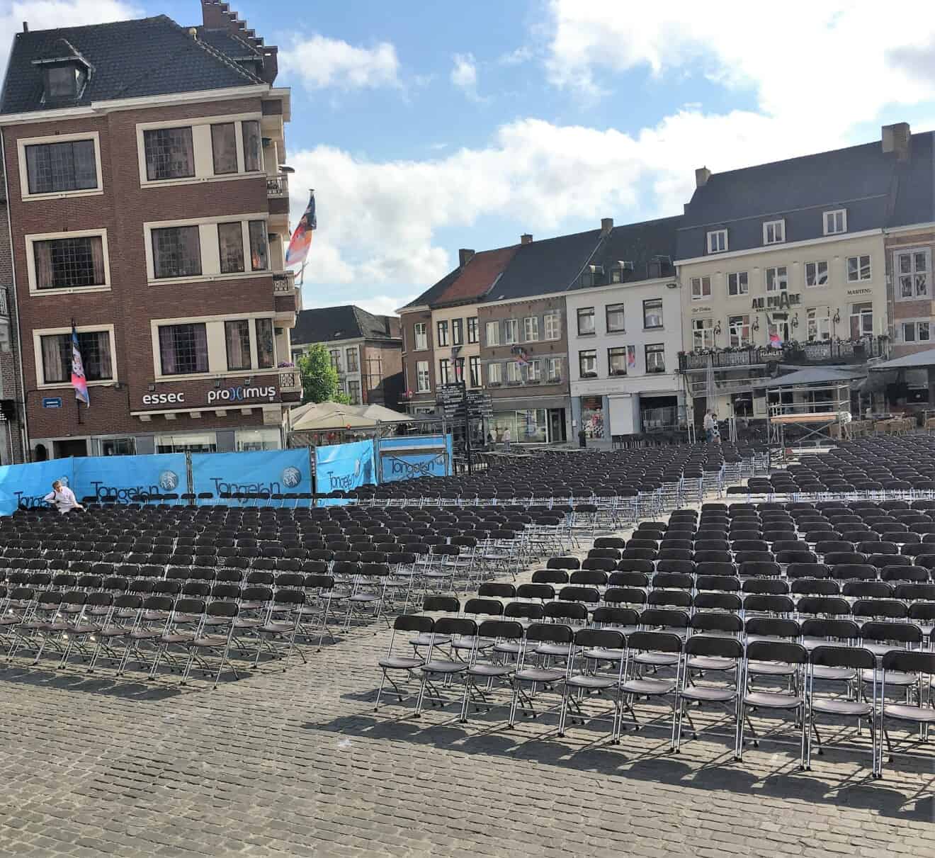 chaises de jeu de soirée